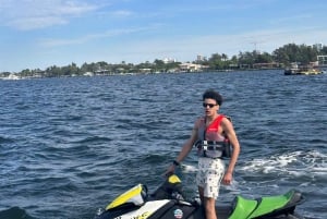 Jetskis em Miami Beach + passeio de barco grátis