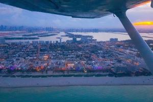 Miami Beach: Night Lights Private Air Tour - Free Champagne
