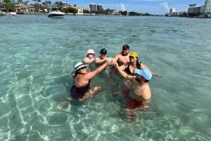Miami Beach: Private Boat Tour with Captain