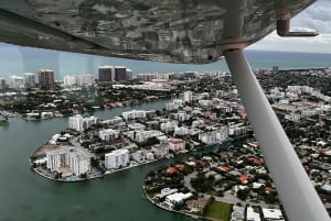Miami Beach: Privater romantischer Flug bei Sonnenuntergang mit Champagner