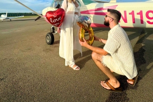 Miami Beach: Private Romantic Sunset Flight with Champagne