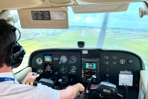 Miami Beach: Private Romantic Sunset Flight with Champagne