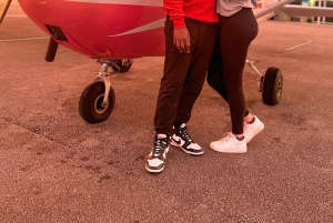 Miami Beach: Private Romantic Sunset Flight with Champagne