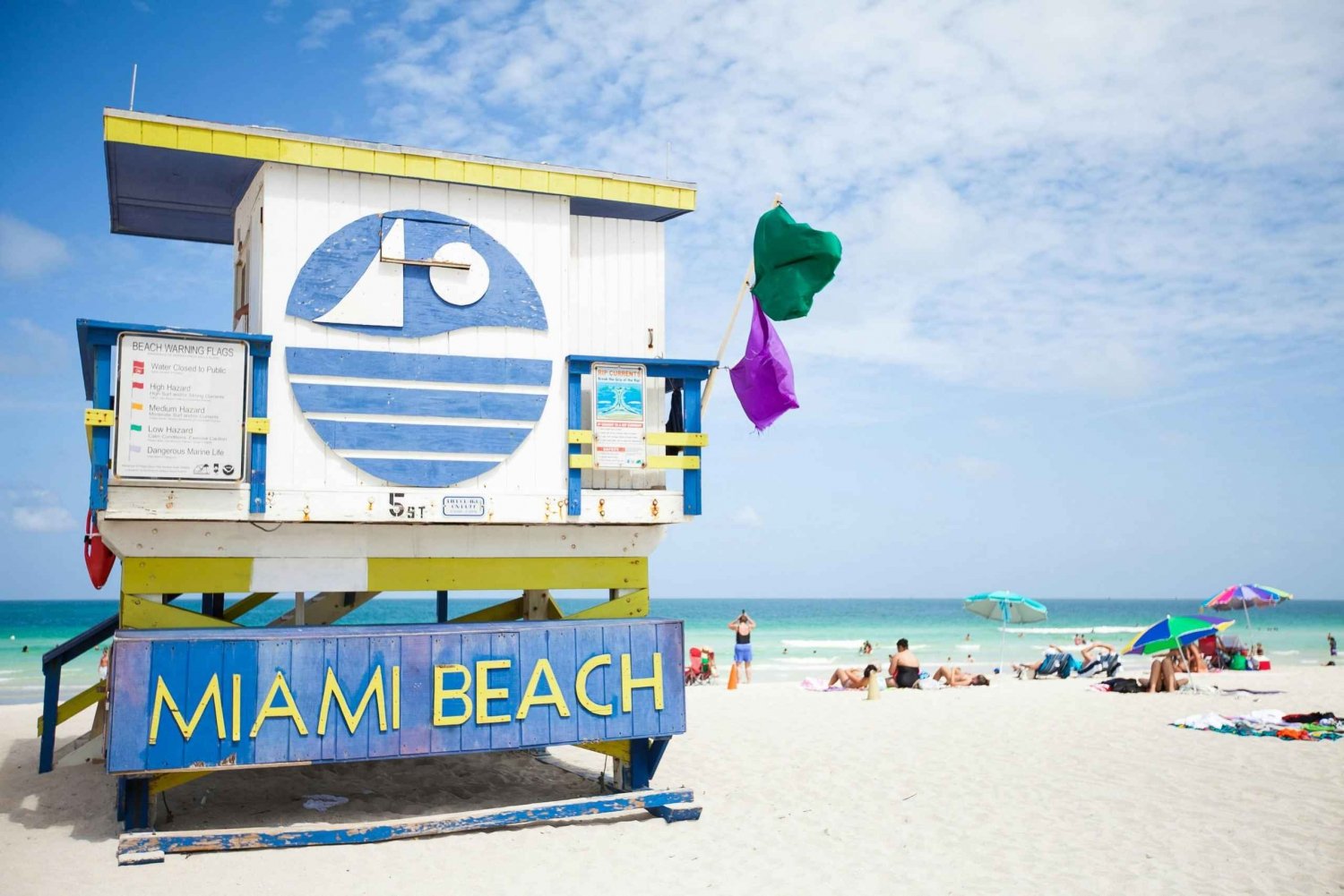 Miami Beach: Self-Guided Walking Tour with App