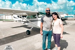Miami Beach: Tour privado en avión por South Beach con bebidas