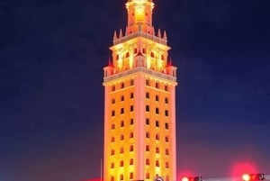 マイアミ：現地ガイドと一緒に屋台の食べ物を楽しむ最高のグルメツアーをお楽しみください