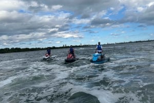 Miami: Alquiler de motos acuáticas en la Bahía de Biscayne y paseo en barco gratis