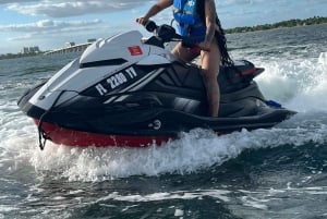 Miami: Alquiler de motos acuáticas en la Bahía de Biscayne y paseo en barco gratis