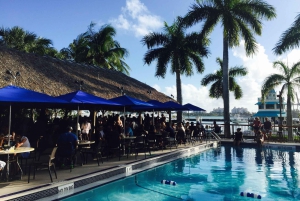 Miami Biscayne Bay: Sunset Boat Cruise & Millionaire Homes