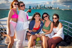 Miami : La fête ultime en bateau, le bus de la fête et l'entrée en boîte de nuit