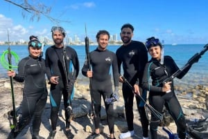 Miami: Excursión en barco y lección de pesca submarina