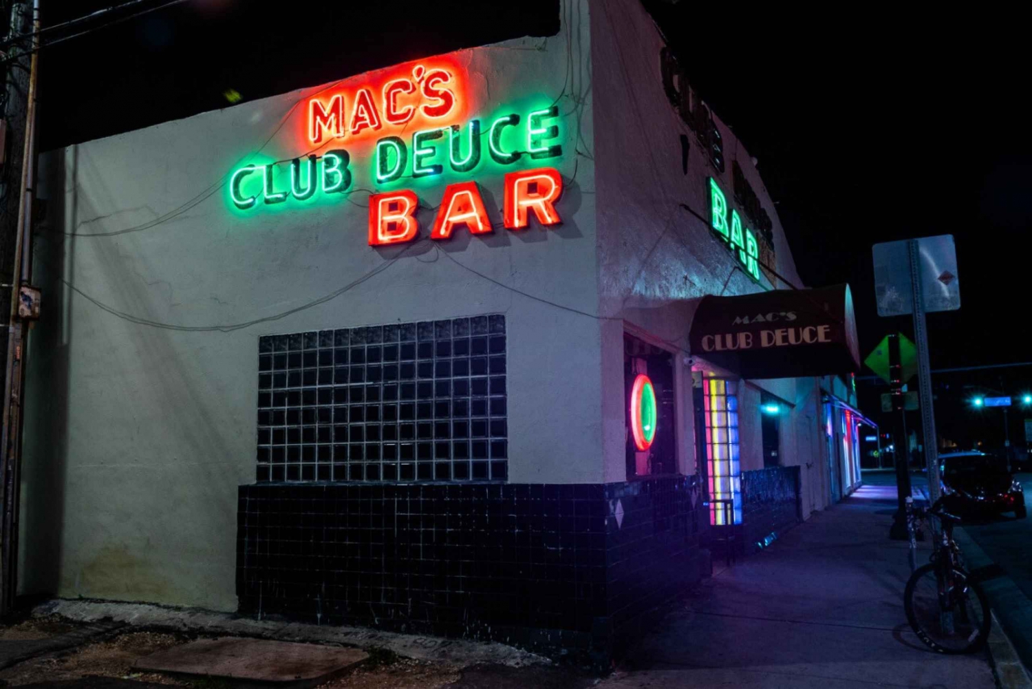 Miami: Ghosts, Boos and Booze Haunted Pub Crawl