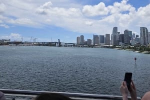 Miami Discovery Tour: 2-Days Hop-On Hop-Off Explore Your Way