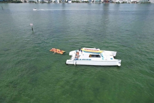 Miami: Boat Tour with Drinks, Music, Tubing, and Jet Skis