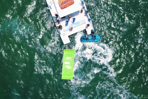 Miami : Croisière en catamaran avec forfait sports nautiques et fête