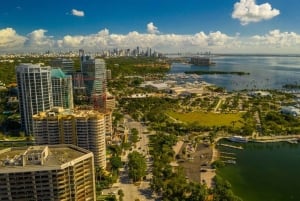 Miami: Coconut Grove & Coral Gables Private Tour