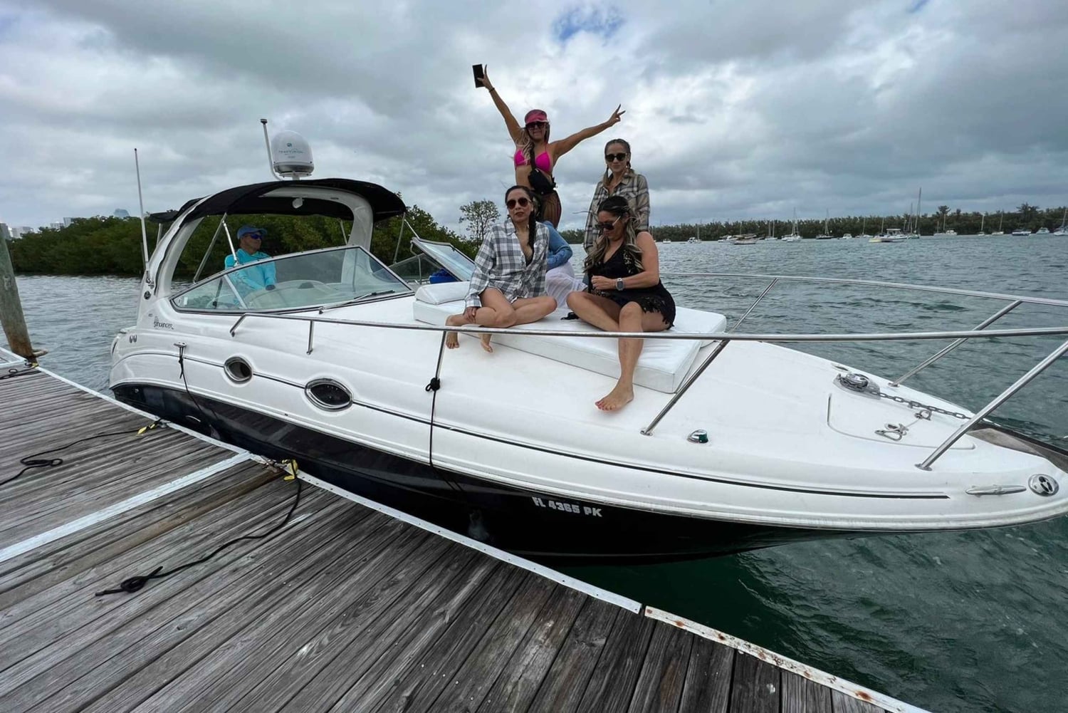 Miami: alquiler de barco privado de día o noche / promoción especial