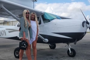 Miami: tour privato in aereo nel centro della città con bevande analcoliche