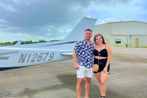 Miami: Downtown Private Airplane Tour with Free virvoitusjuomat