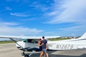 Miami : Visite panoramique du centre-ville en avion avec boissons gratuites