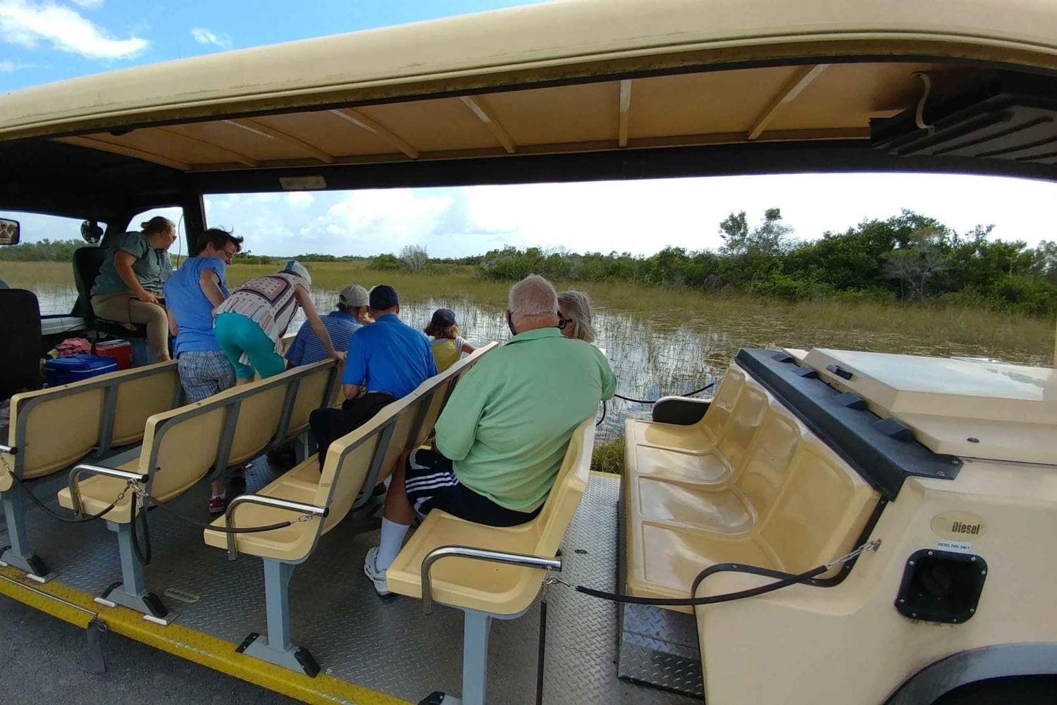 Miami: Everglades Airboat Ride and Tram Tour