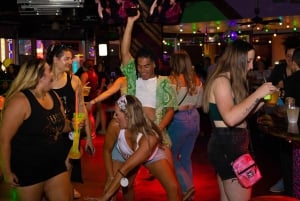 Miami: Bar Crawl met gids, korting op drankjes en toegang tot de club