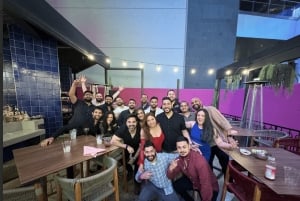 Miami: Bar Crawl guiado con descuentos en bebidas y entrada al club