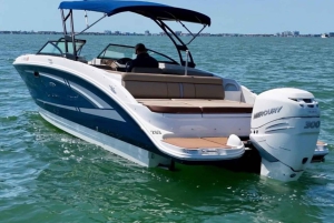Miami: Guided Boat Tour with Champagne