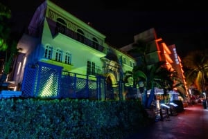 Miami: Haunts of South Beach Ghost Walking Tour