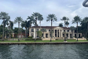 Miami: Iconic Celebrity Mansions and Biscayne Bay Boat Tour