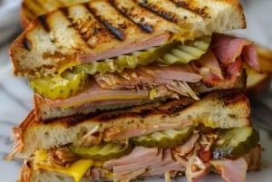 Miami: Little Havana Cuban Food and Culture Walking Tour