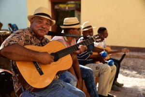 Miami: Little Havana Food and Walking Tour