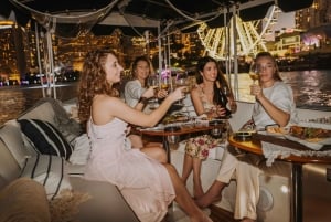 Miami: Luxury E-Boat Cruise with Wine and Charcuterie Board