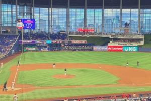 Miami: Miami Marlins Baseball Game Ticket at loandepot Park