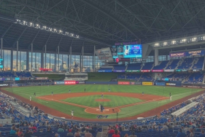 Miami: Miami Marlins Baseball Game Ticket at loandepot Park