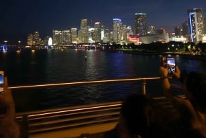 Miami bei Nacht: Panoramatour durch die Stadt und die Lichter des Strandes