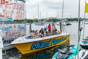 Miami: Parasailing-Erlebnis in der Biscayne Bay