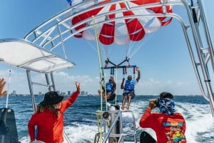 Miami: Parasailen in Biscayne Bay