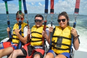 Miami: Parasailing w zatoce Biscayne Bay