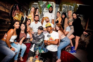 Miami: Fiesta en Autobús, Entrada al Club y Experiencia Nocturna de Barra Libre