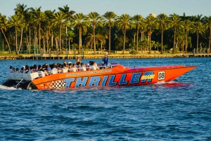 Miami: Personalized Tour: Biscayne Bay Speedboat by Pintours
