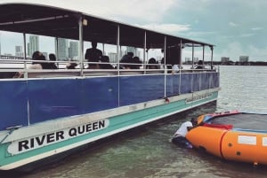 Miami: Pontoon Party Cruise with Water Toys