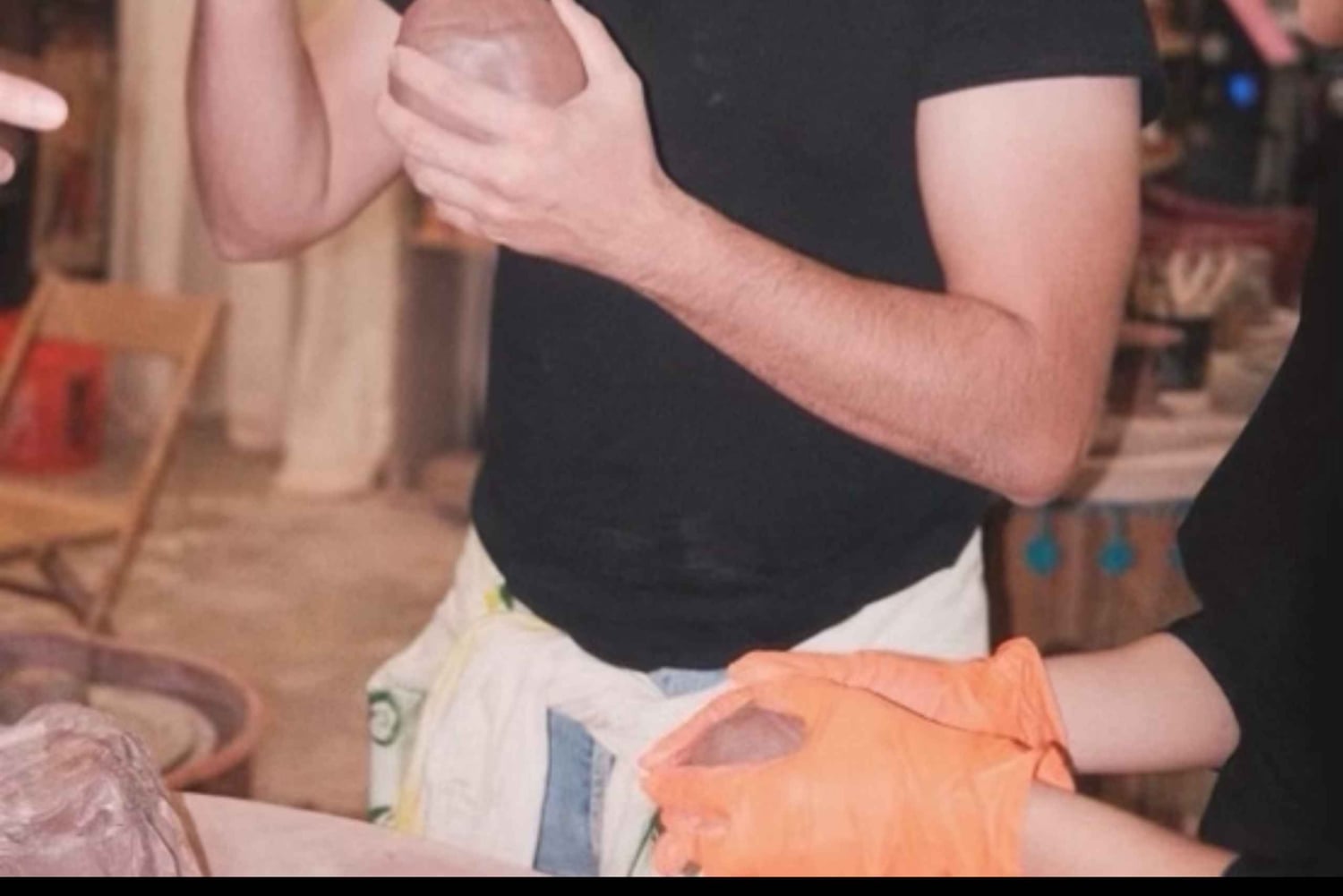 Miami: clase de alfarería con torno