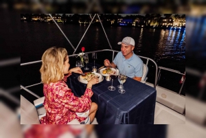 Miami: Privat middagskrydstogt for 2 på en yacht.