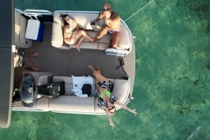 Miami: Private Pontoon Boat Rental on Hallandale