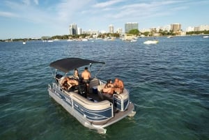 Miami: Alquiler privado de barcos pontón en Hallandale