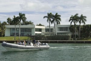 Miami: Private Sightseeing Boat Tour