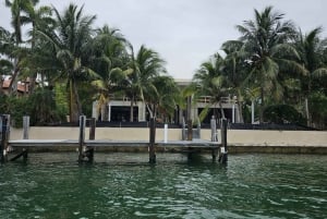 Miami: Private Tailored Sightseeing Boat Tour