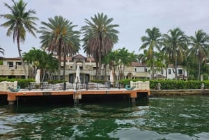 Miami: Private Tailored Sightseeing Boat Tour