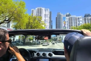 Miami: Private tour in a convertible Mustang in French